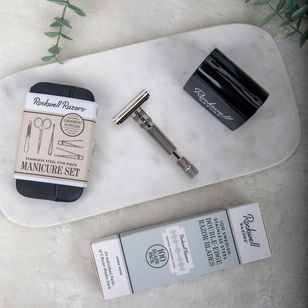 The Ultimate Shaving & Grooming Kit! - Image 11